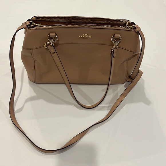 Coach Women's Beige Leather Fulton Strap Shoulder Bag - Picture 2 of 8